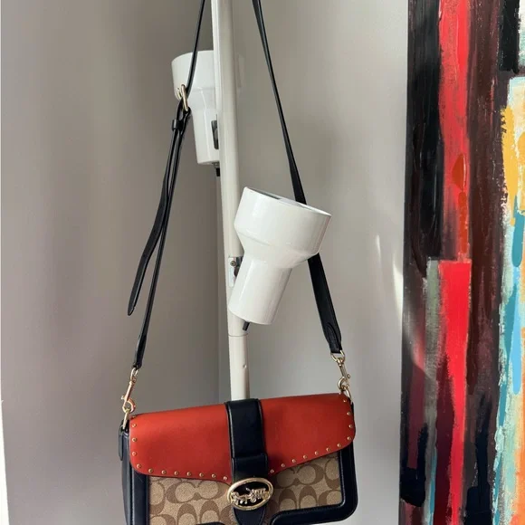 Coach Georgie Shoulder Bag in Colorblock Signature Canvas with Rivets - Picture 2 of 8